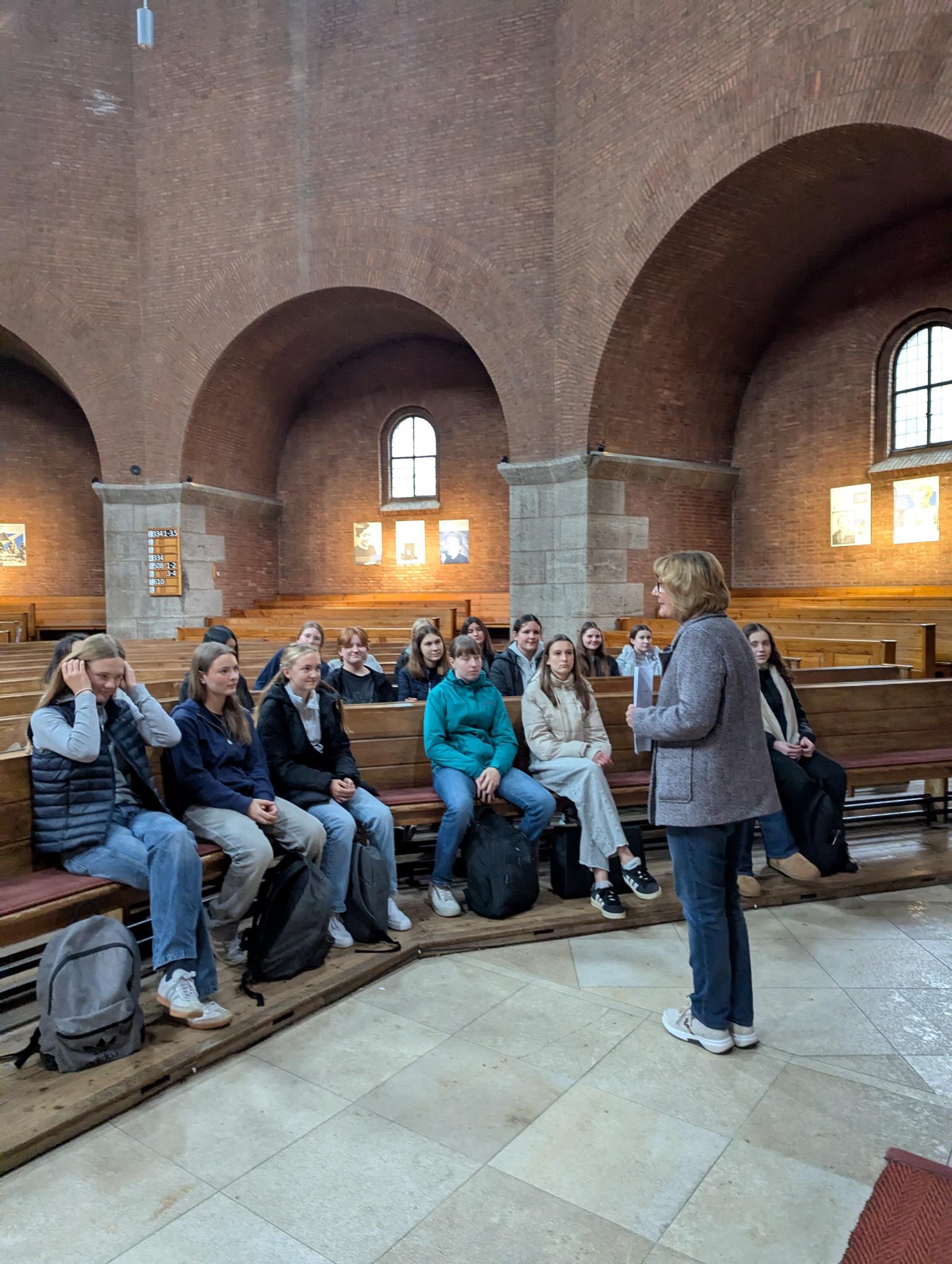 Frau Schleifer in der Erlöserkirche